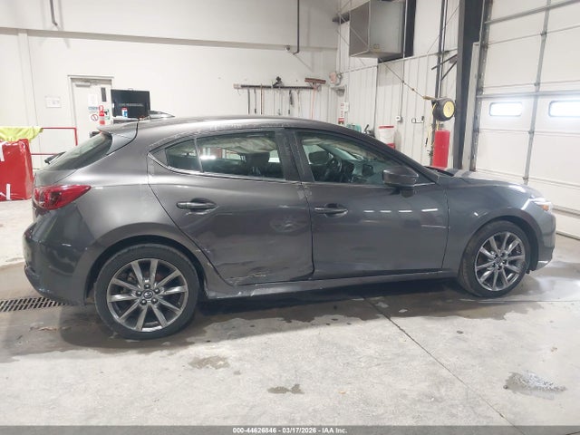 Mazda Mazda3 Grand Touring