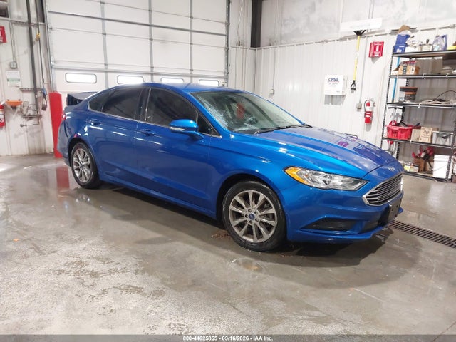 Salvage Ford Fusion Image