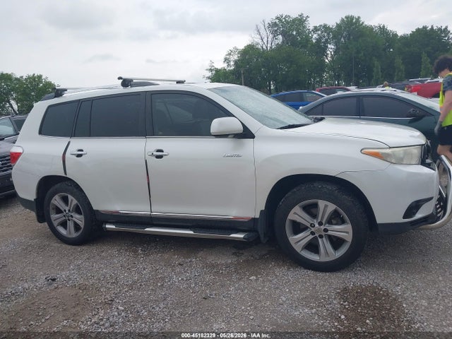 Toyota Highlander Limited V6