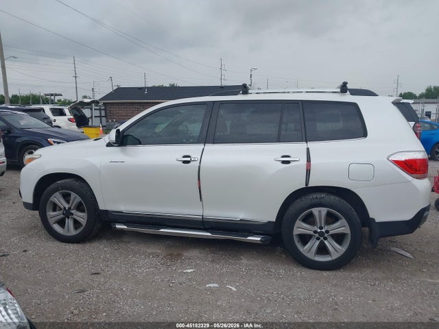Toyota Highlander Limited V6