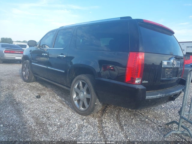 Cadillac Escalade Standard