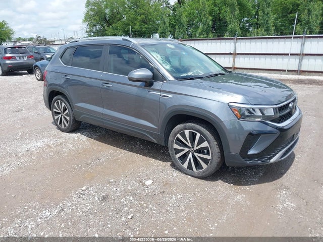 Salvage Volkswagen Taos Image