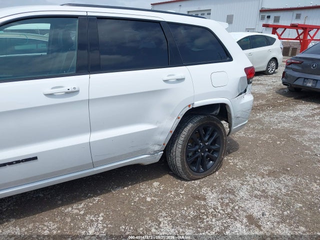 Jeep Grand Cherokee Laredo X 4x4