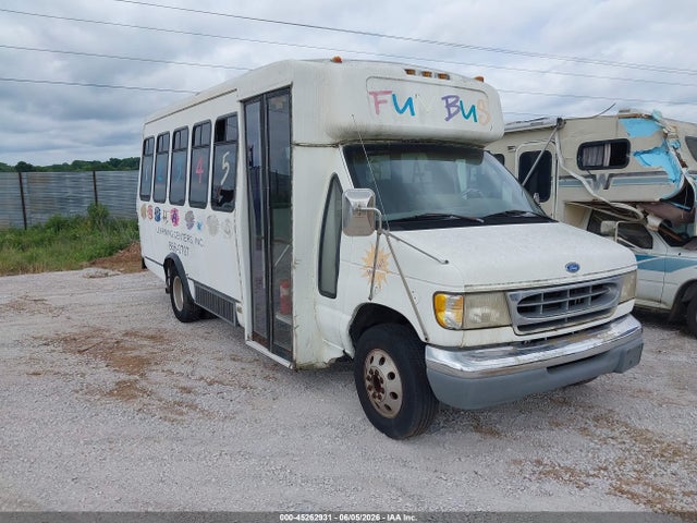 Salvage Ford Econoline Image