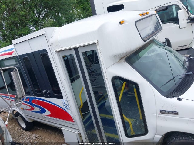 Ford E-450