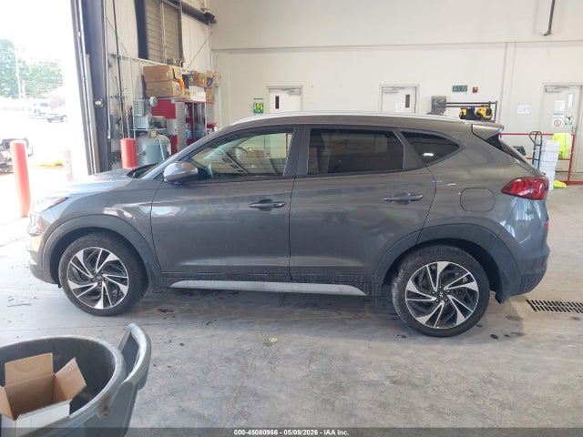Hyundai TUCSON Sport