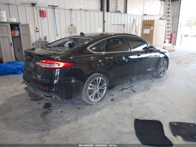 Ford Fusion Titanium