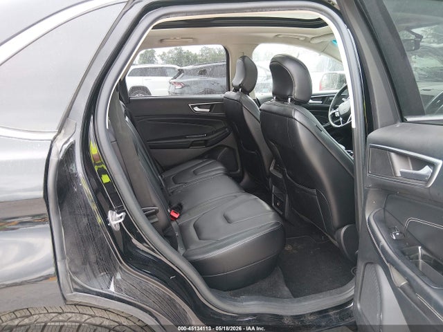 Ford Edge Titanium
