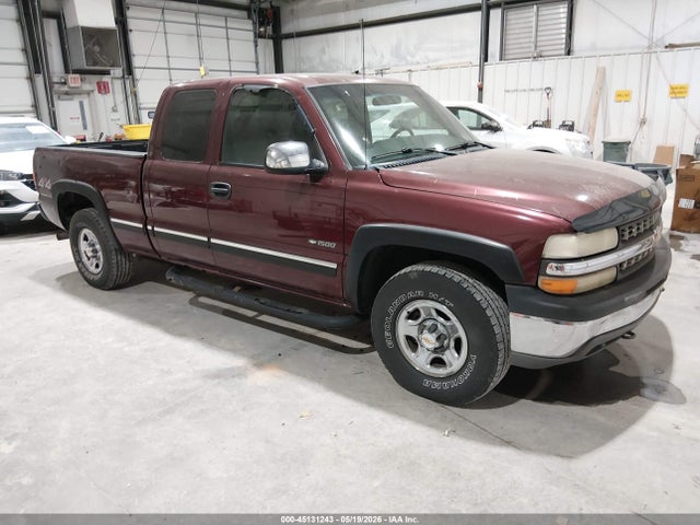Salvage Chevrolet Silverado 1500 Image