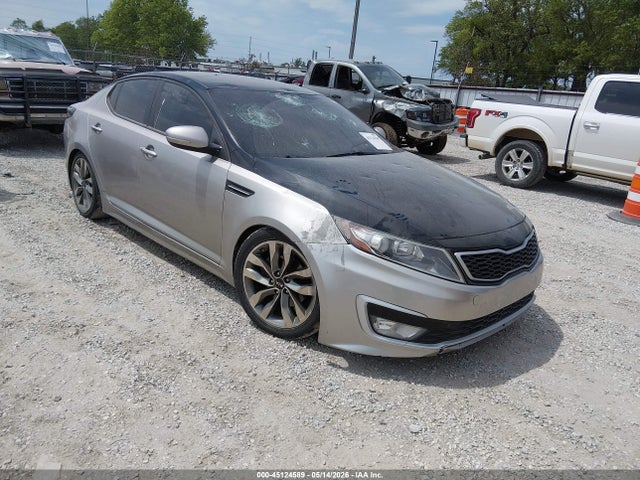 Salvage Kia Optima Image