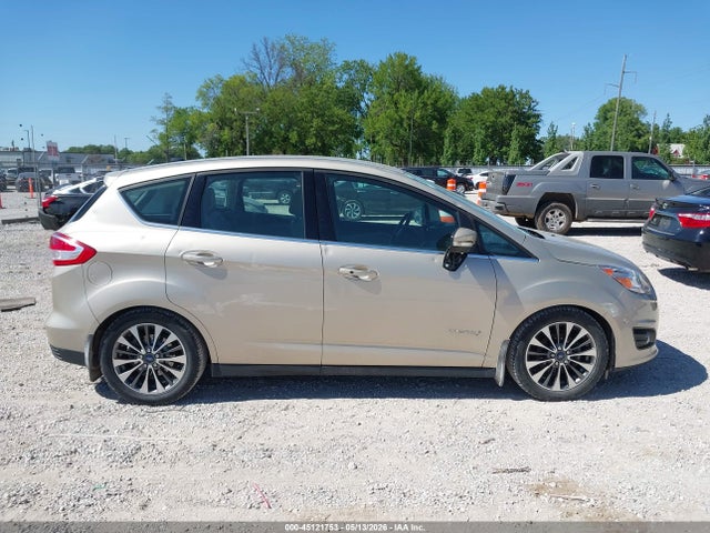Ford C-MAX Hybrid Titanium