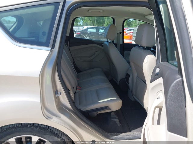 Ford C-MAX Hybrid Titanium