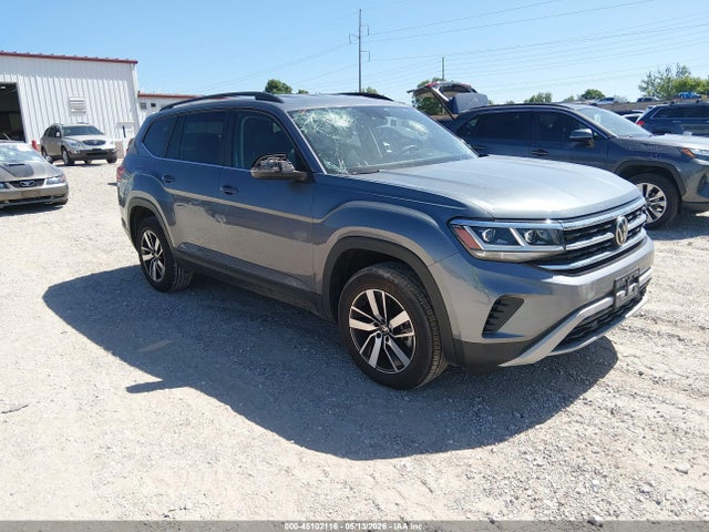 Salvage Volkswagen Atlas Image