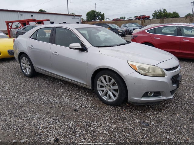 Salvage Chevrolet Malibu Image