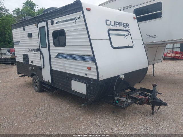 Salvage Coachmen Other Image