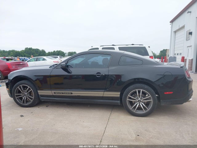 Ford Mustang V6