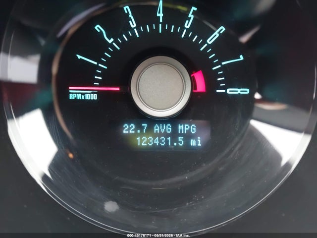 Ford Mustang V6