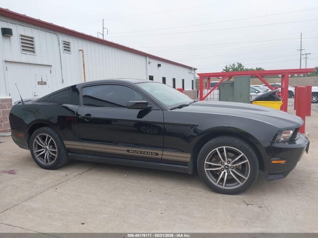 Ford Mustang V6