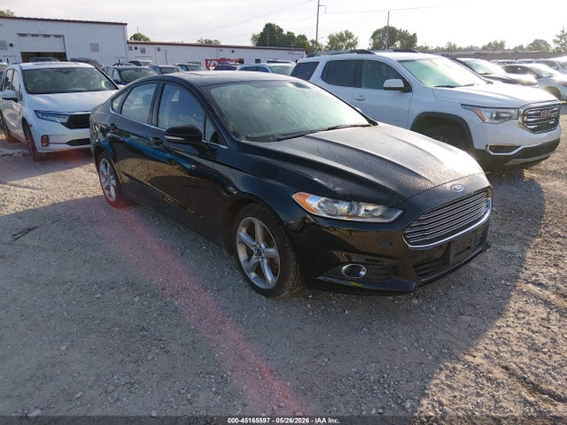 Salvage Ford Fusion Image