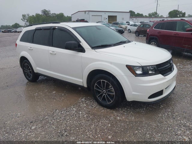 Salvage Dodge Journey Image