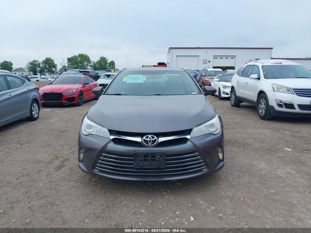 Toyota Camry Le
