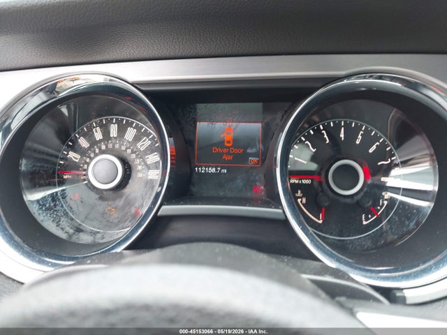 Ford Mustang V6 Premium