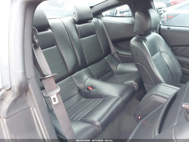 Ford Mustang V6 Premium