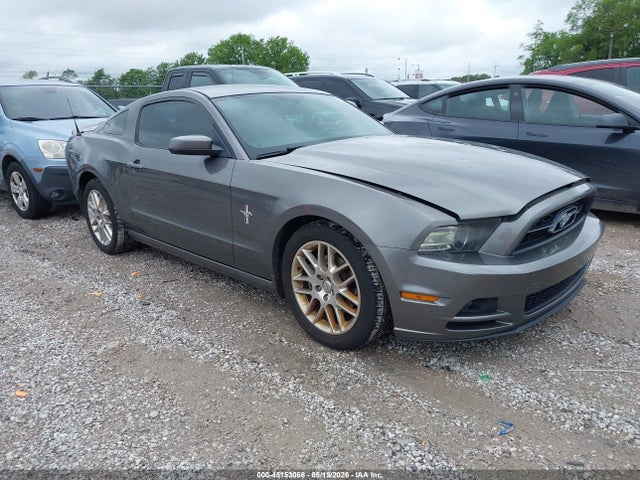 Salvage Ford Mustang Image