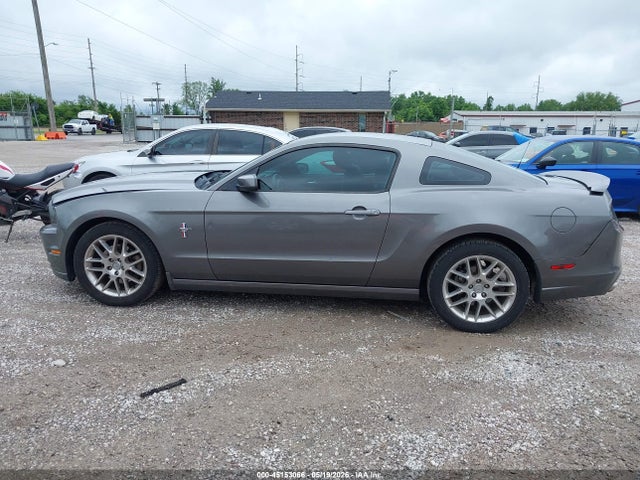Ford Mustang V6 Premium