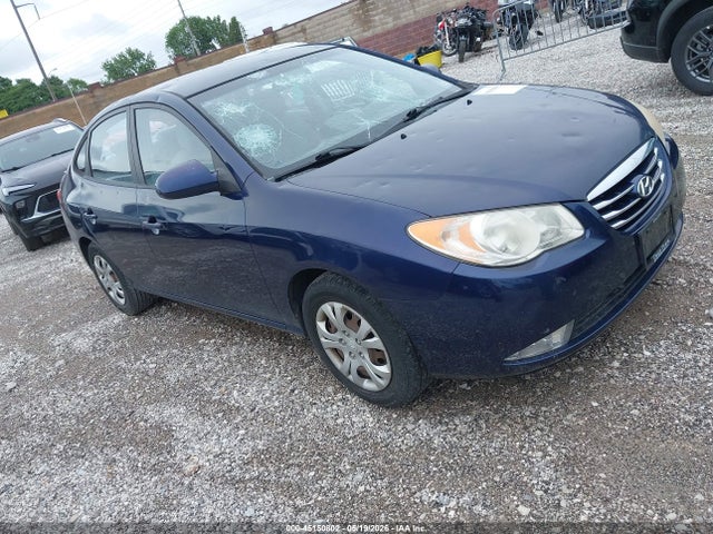 Salvage Hyundai ELANTRA Image