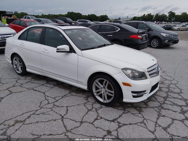Salvage Mercedes-Benz C-Class Image