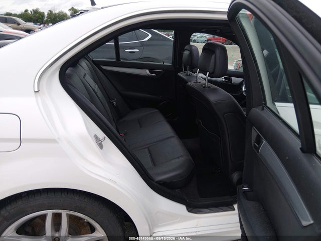 Mercedes-Benz C-Class Sport