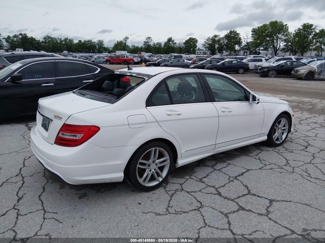 Mercedes-Benz C-Class Sport