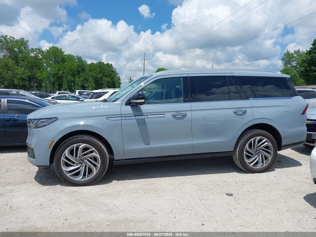 Lincoln Navigator Reserve
