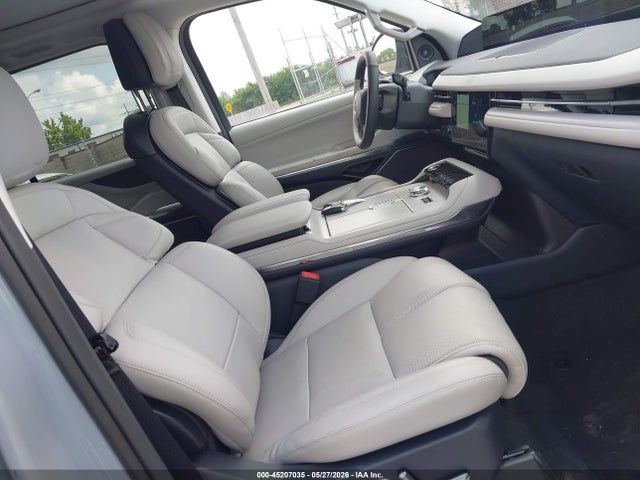 Lincoln Navigator Reserve