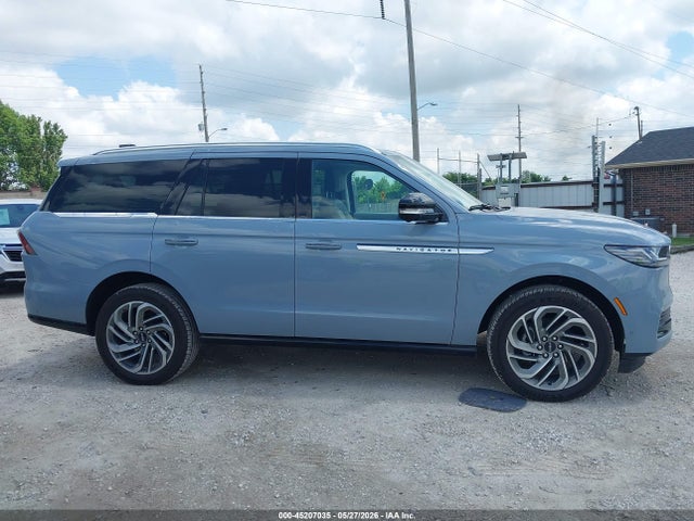 Lincoln Navigator Reserve