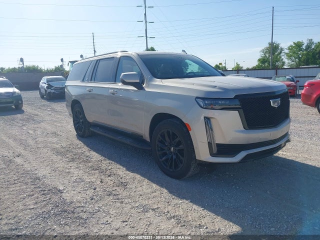 Salvage Cadillac Escalade Image