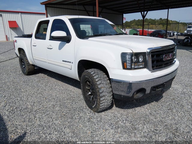 Salvage GMC Sierra 1500 Image