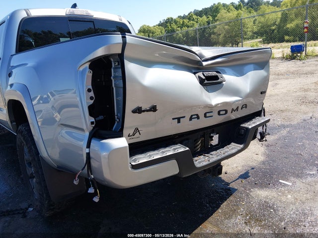 Toyota Tacoma Sr5 V6