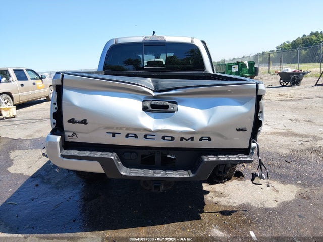 Toyota Tacoma Sr5 V6
