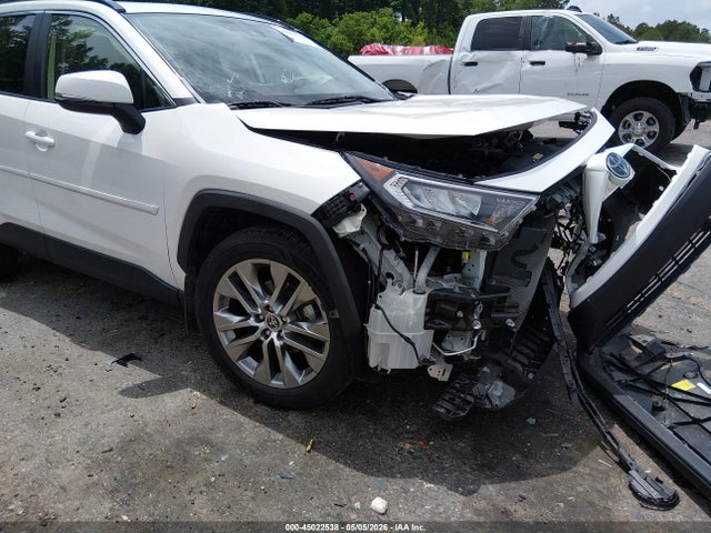 Toyota RAV4 Xle Premium