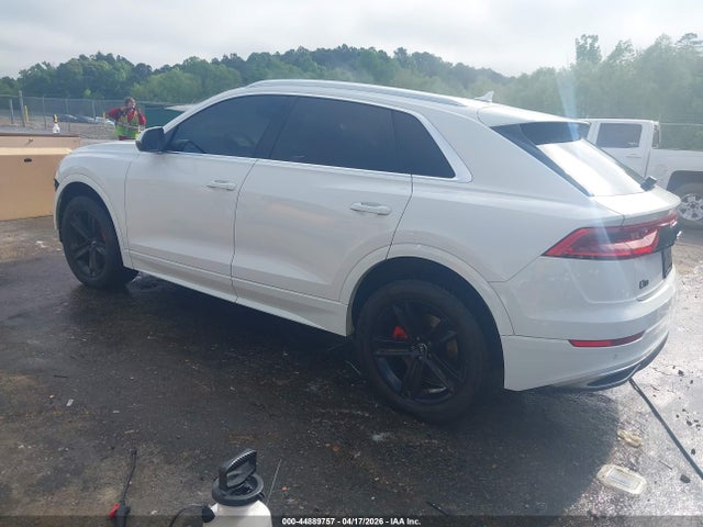 Audi Q8 55 Premium