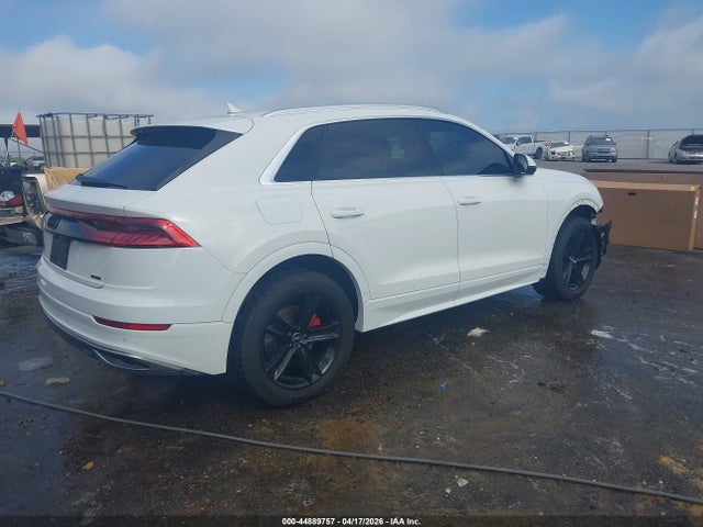 Audi Q8 55 Premium