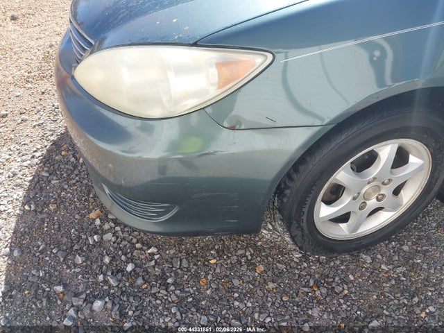 Toyota Camry Le