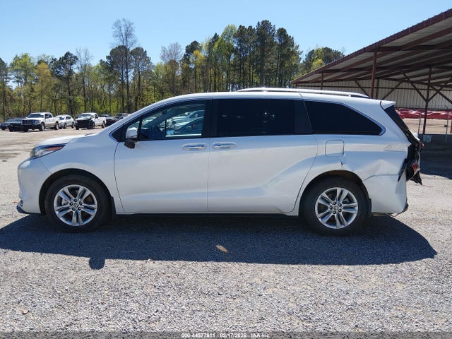 Toyota Sienna Limited