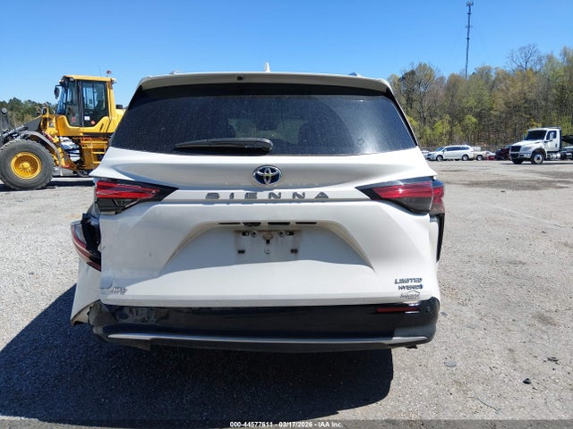 Toyota Sienna Limited