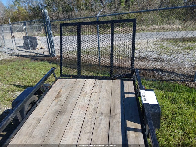 Carry-On Trailer