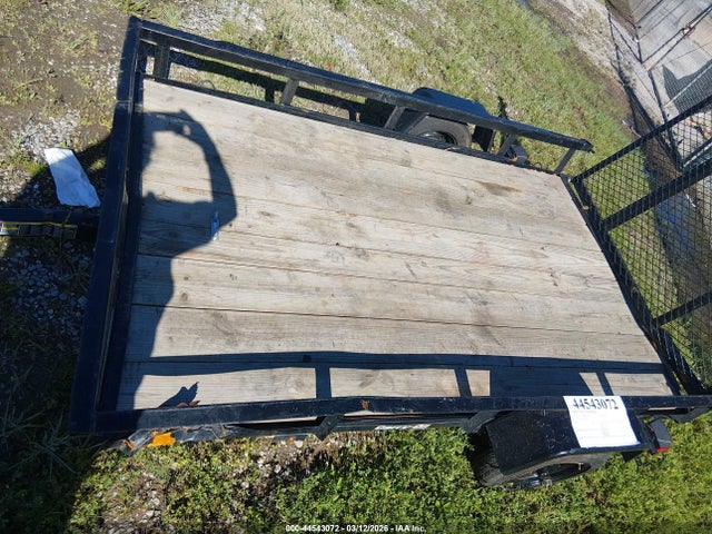 Carry-On Trailer
