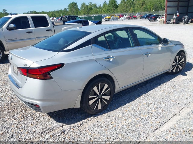 Nissan Altima Sv Fwd