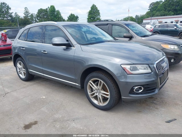 Salvage Audi Q5 Image